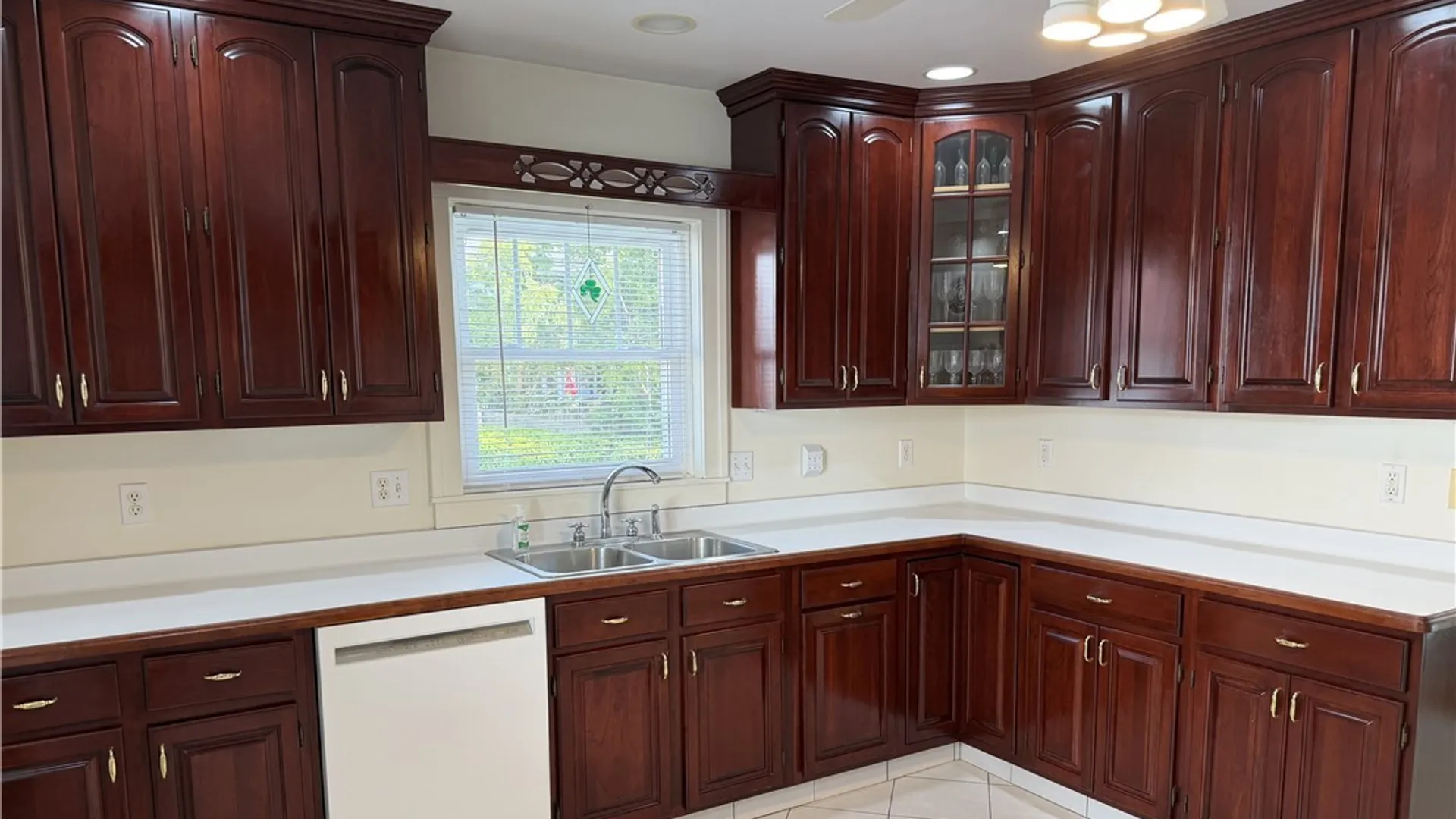 Property at 559 Willow St, Lockport City, NY 14094 10