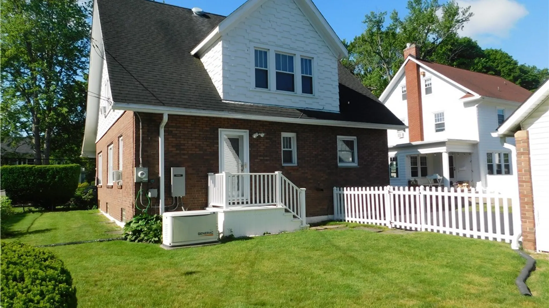 Property at 559 Willow St, Lockport City, NY 14094 5