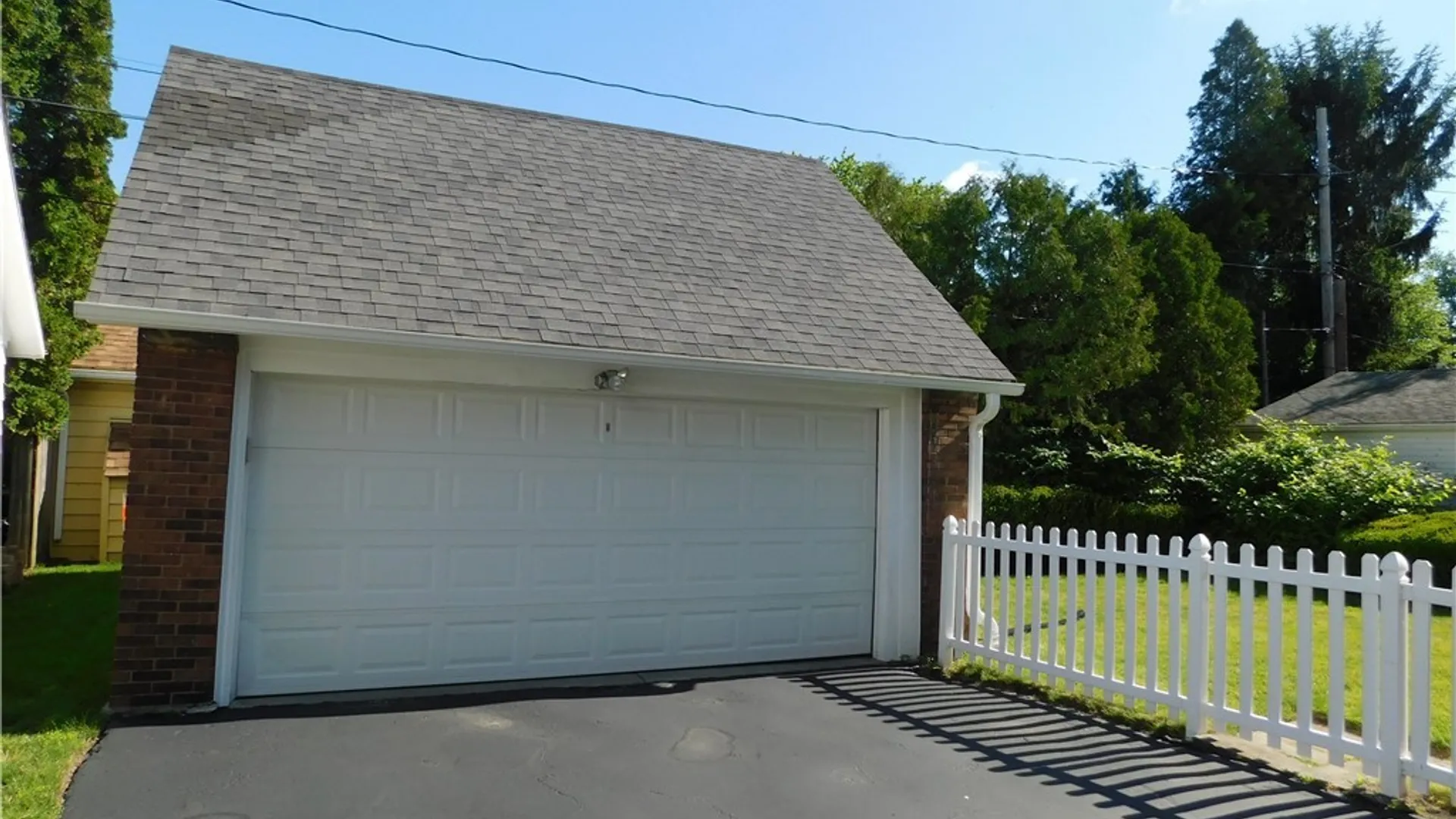 Property at 559 Willow St, Lockport City, NY 14094 7