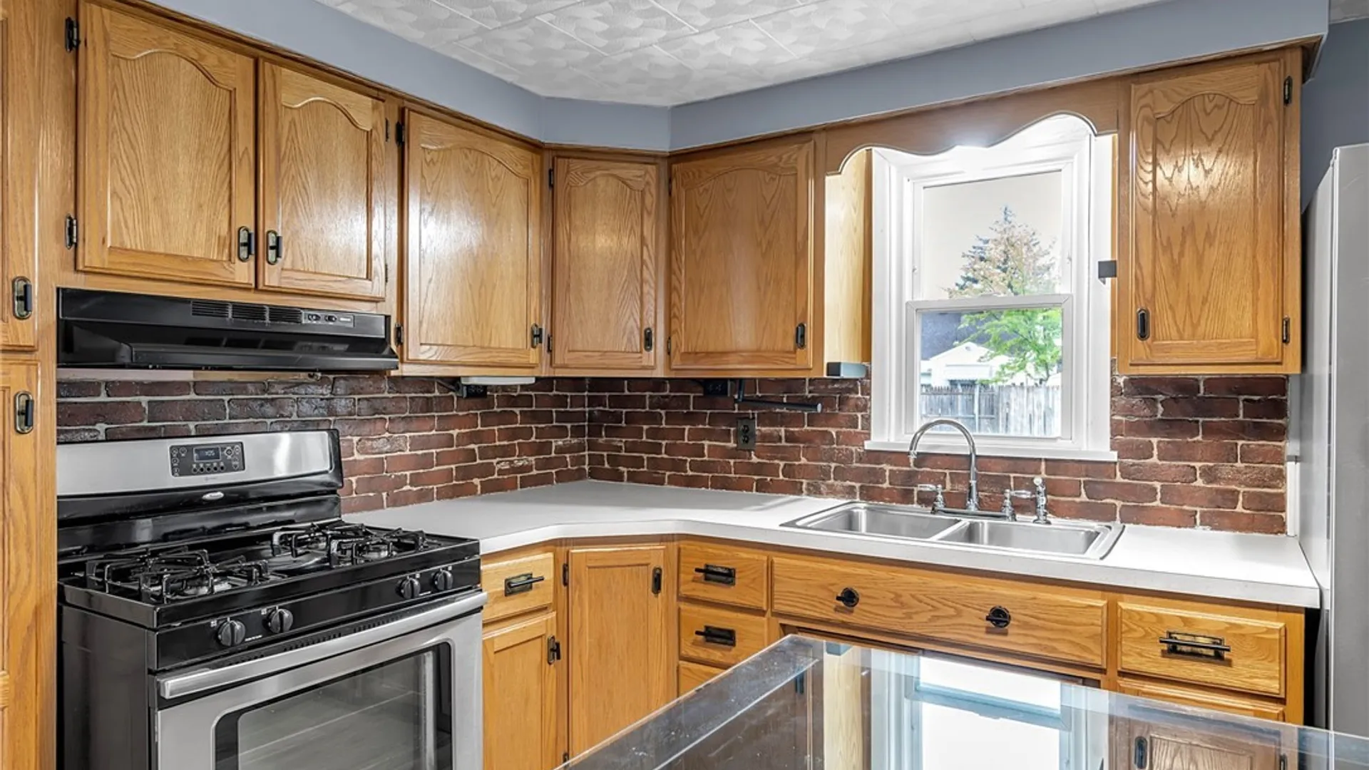 Property at 119 Wagner Avenue, Cheektowaga, NY 14212 15