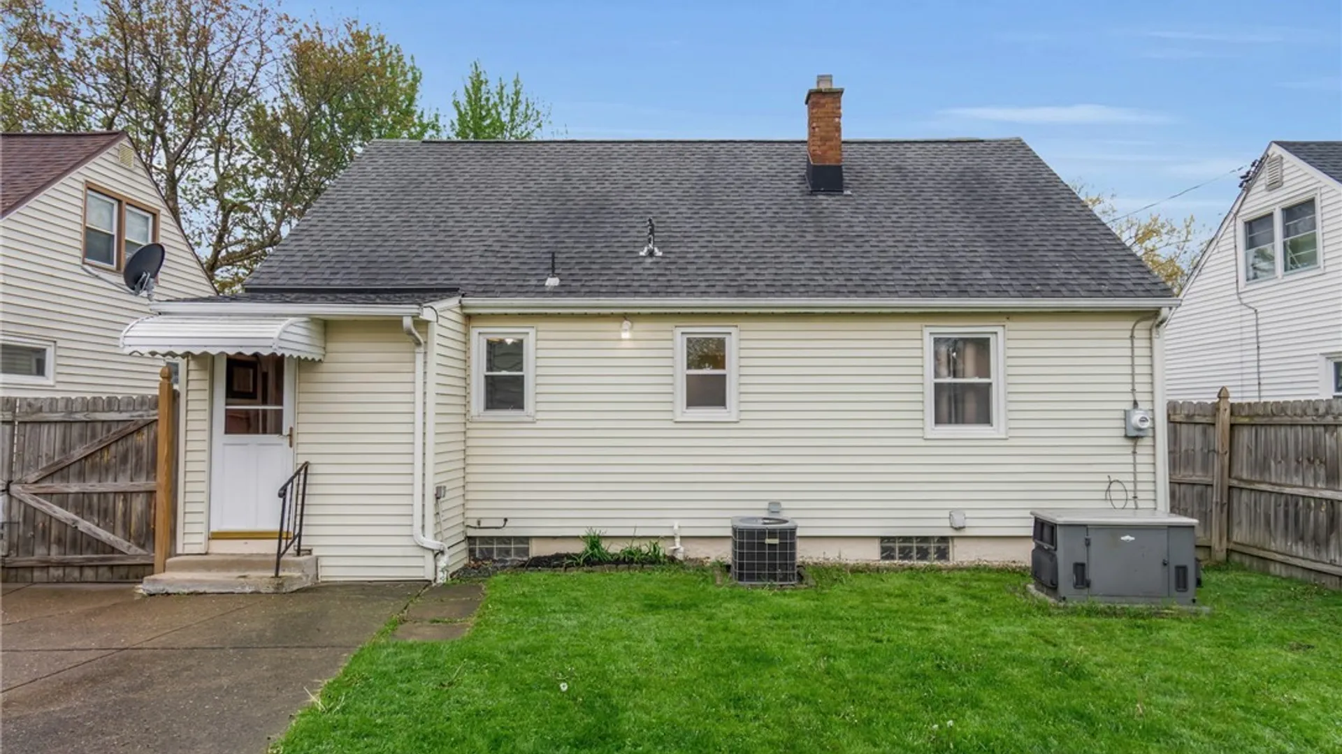 Property at 119 Wagner Avenue, Cheektowaga, NY 14212 42
