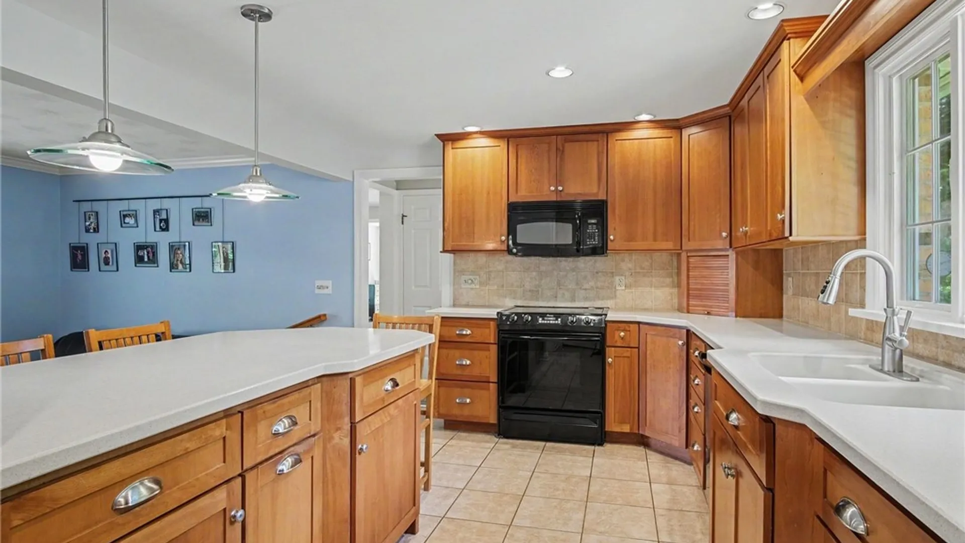 Property at 26 S Ridge Trail, Perinton, NY 14450 16