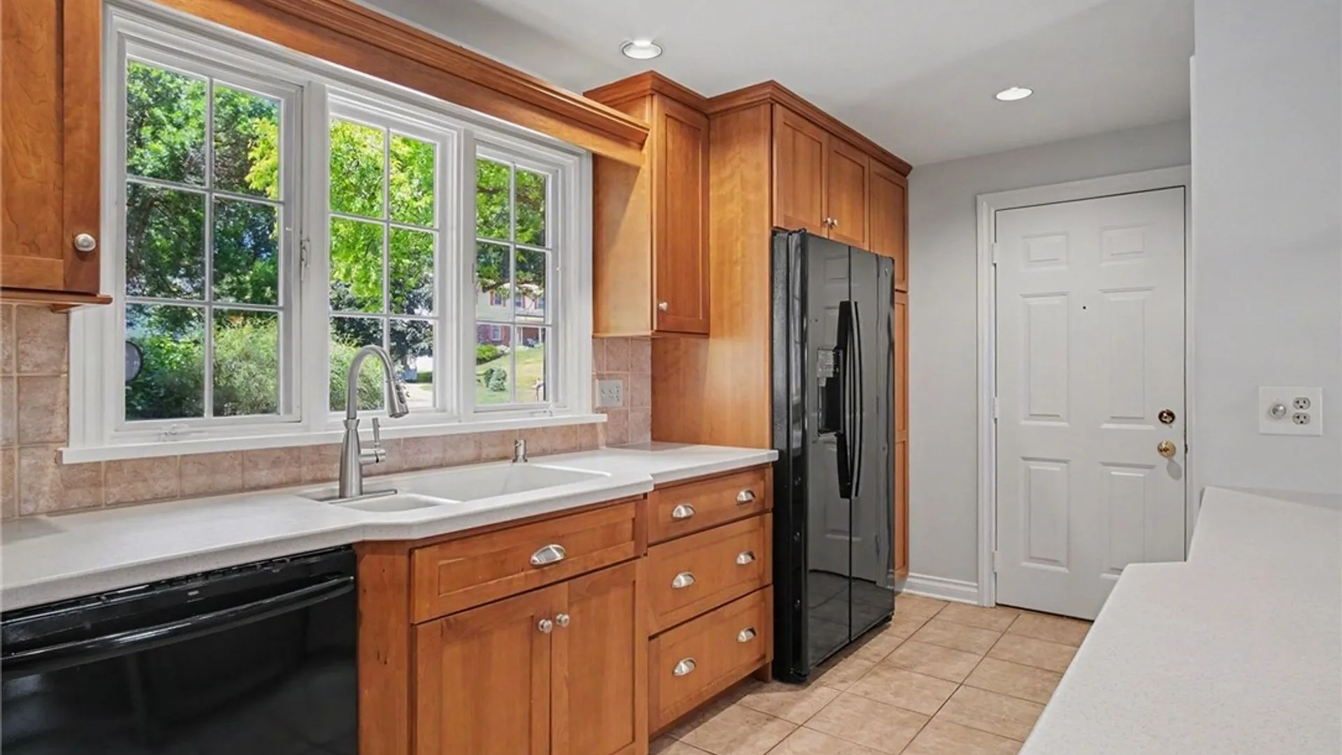 Property at 26 S Ridge Trail, Perinton, NY 14450 17