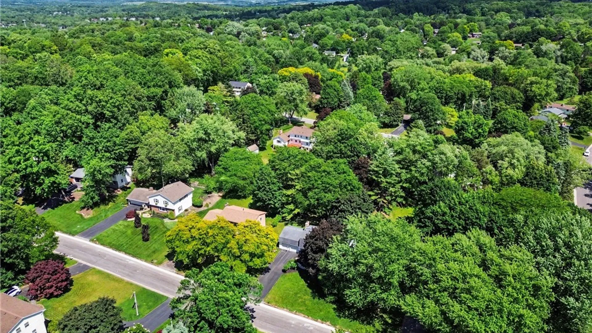 Property at 26 S Ridge Trail, Perinton, NY 14450 39
