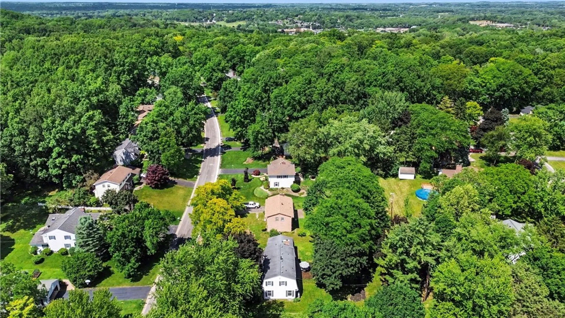 Property at 26 S Ridge Trail, Perinton, NY 14450 40
