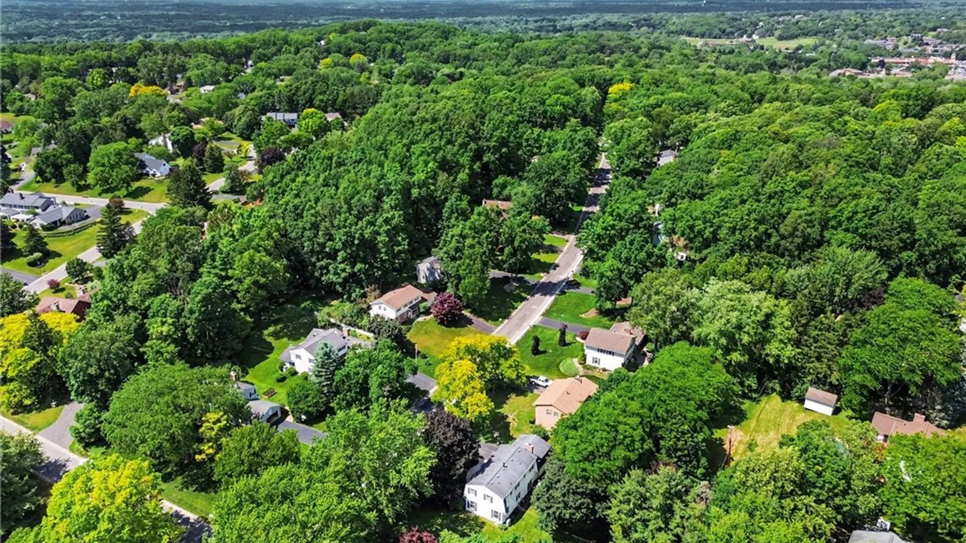 Property at 26 S Ridge Trail, Perinton, NY 14450 41