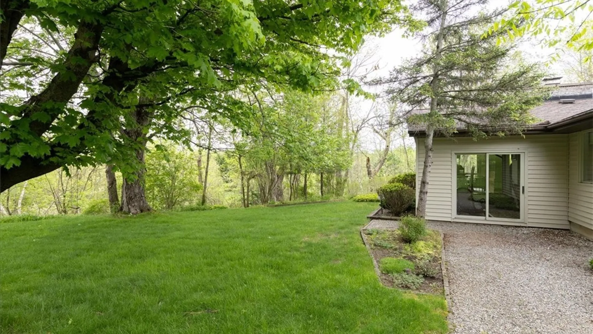 Property at 1273 Ransom Road, Lancaster, NY 14086 26