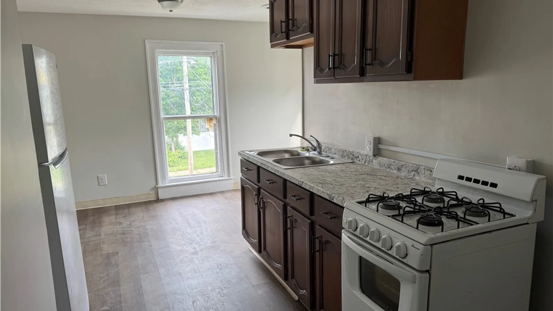 Property at 604 Court Street, Syracuse, NY 13208 8