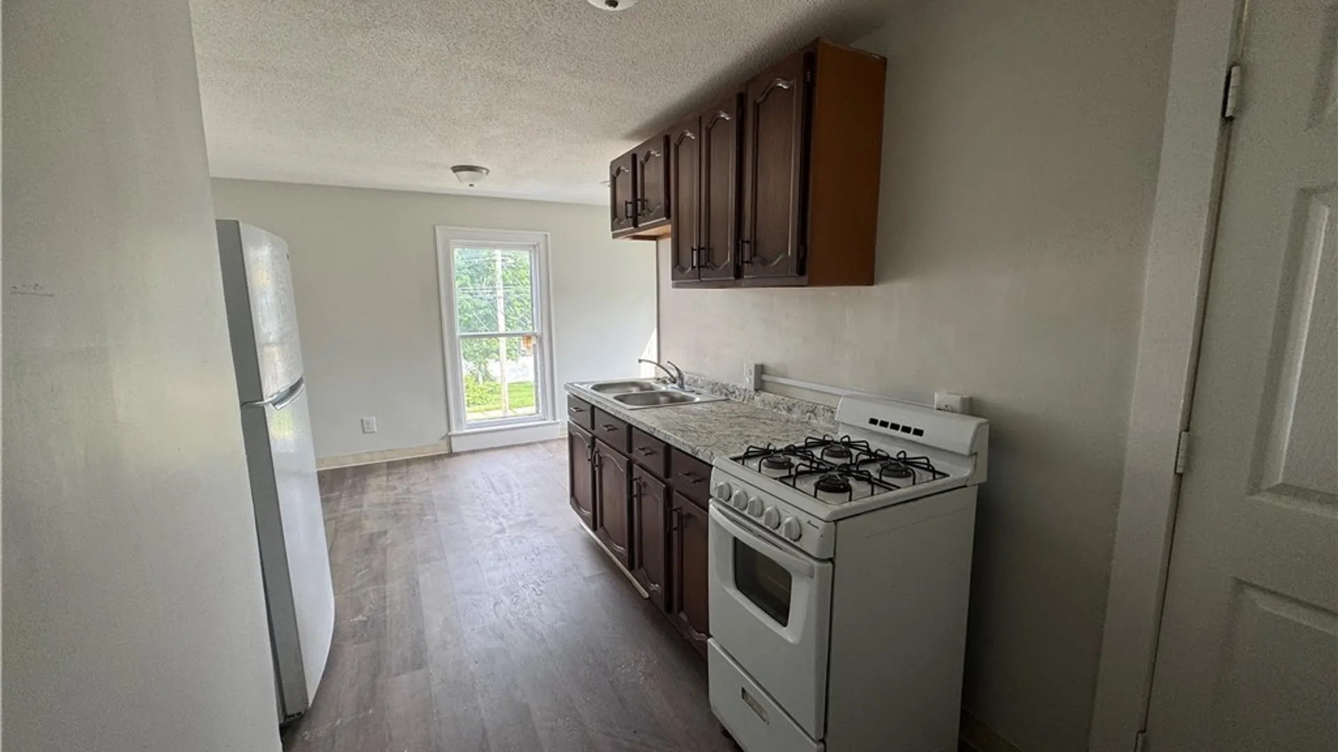 Property at 604 Court Street, Syracuse, NY 13208 9