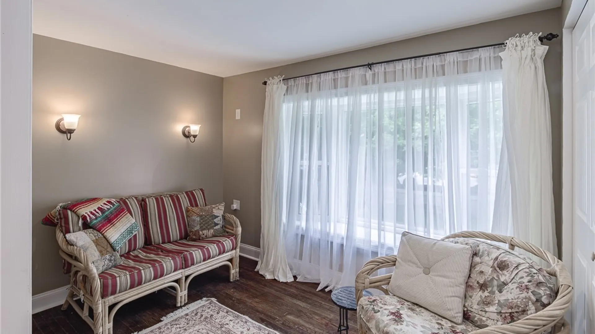 Property at 298 Cumberland Avenue, Buffalo, NY 14220 8