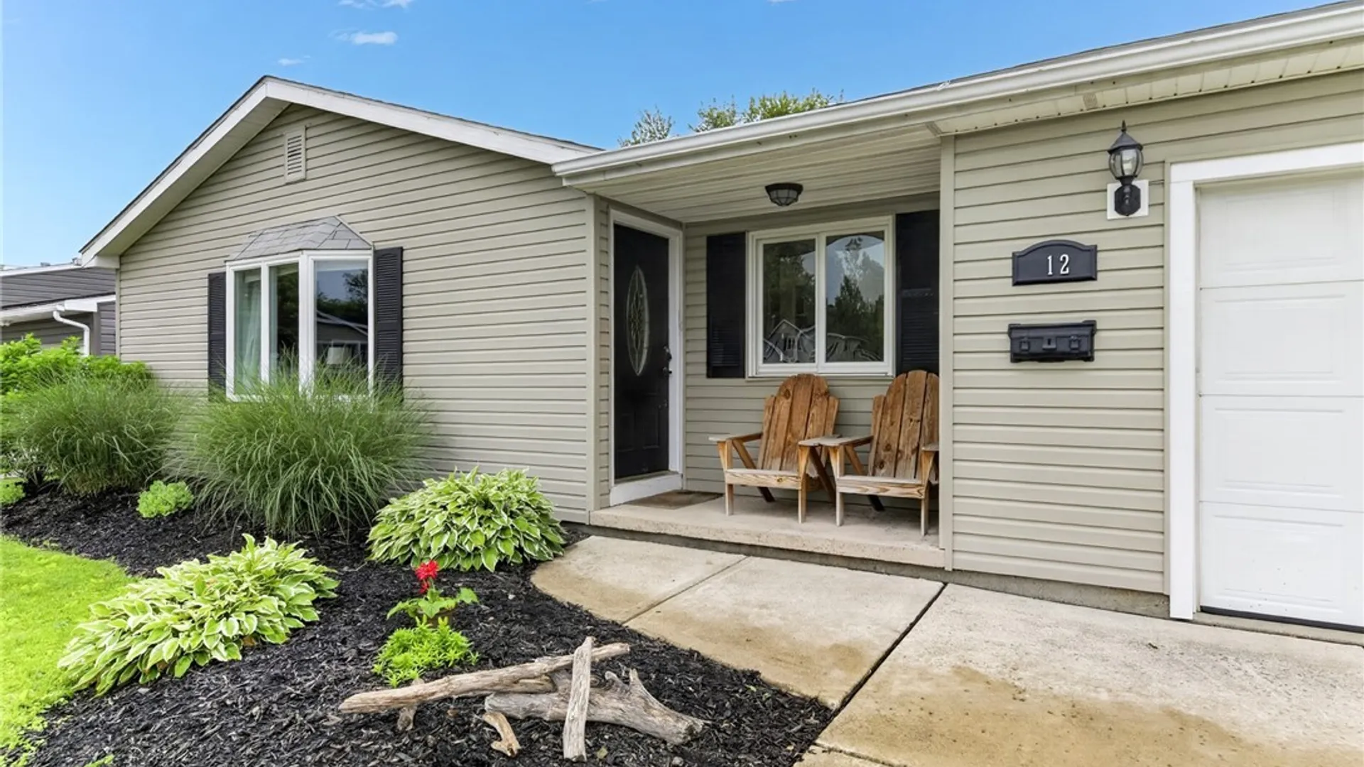 Property at 12 Sylvia Drive, Cheektowaga, NY 14043 3