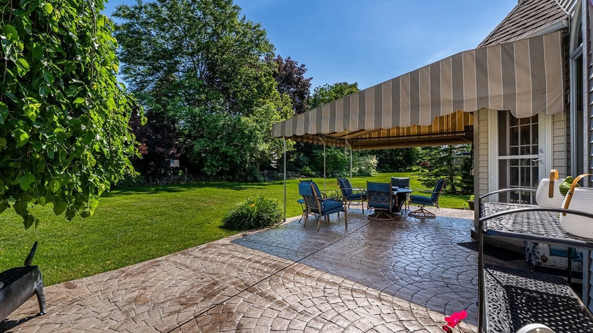 Property at 29 Brambly Court, Amherst, NY 14221 26
