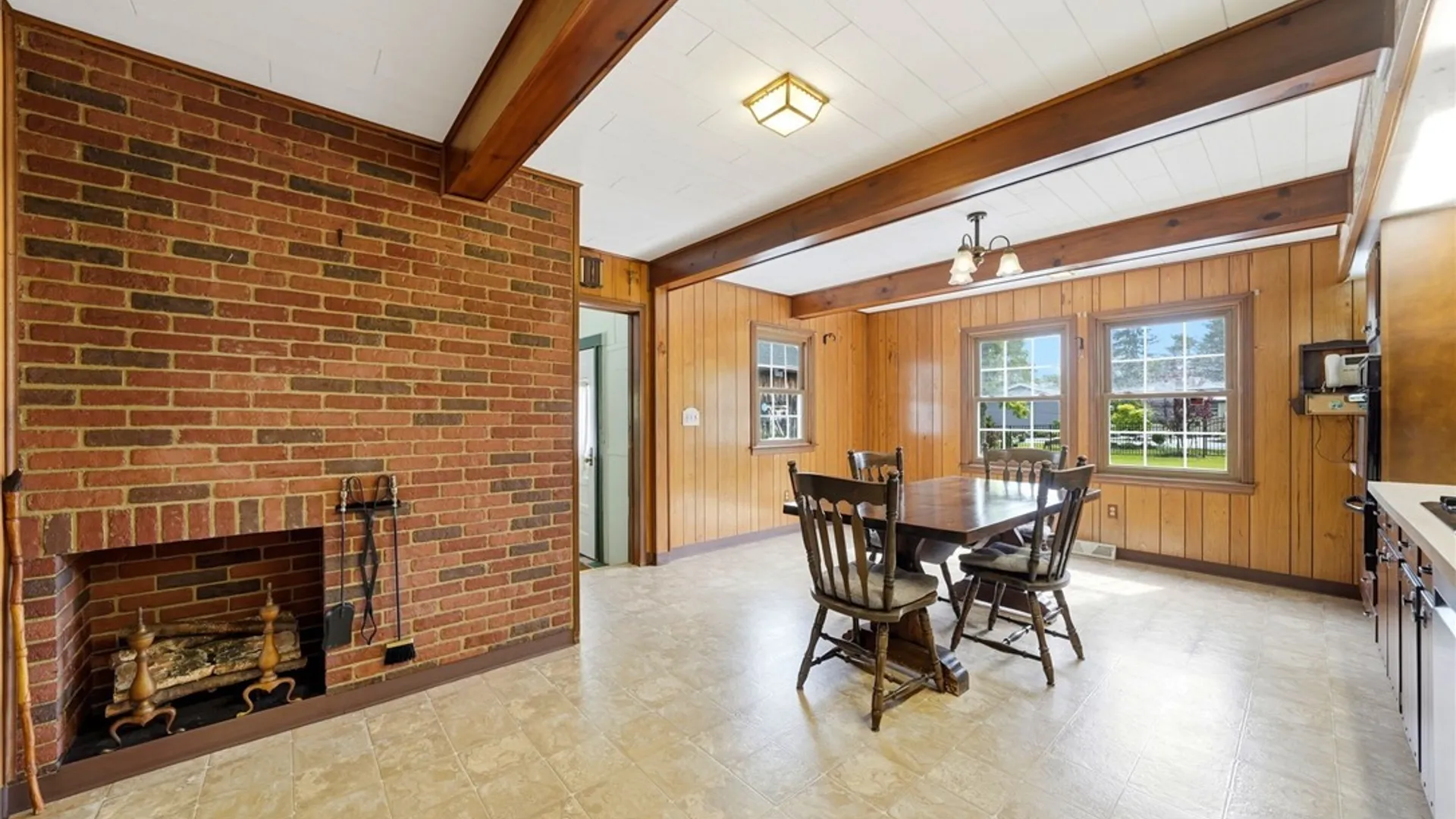 Property at 280 Bullis Road, West Seneca, NY 14224 13