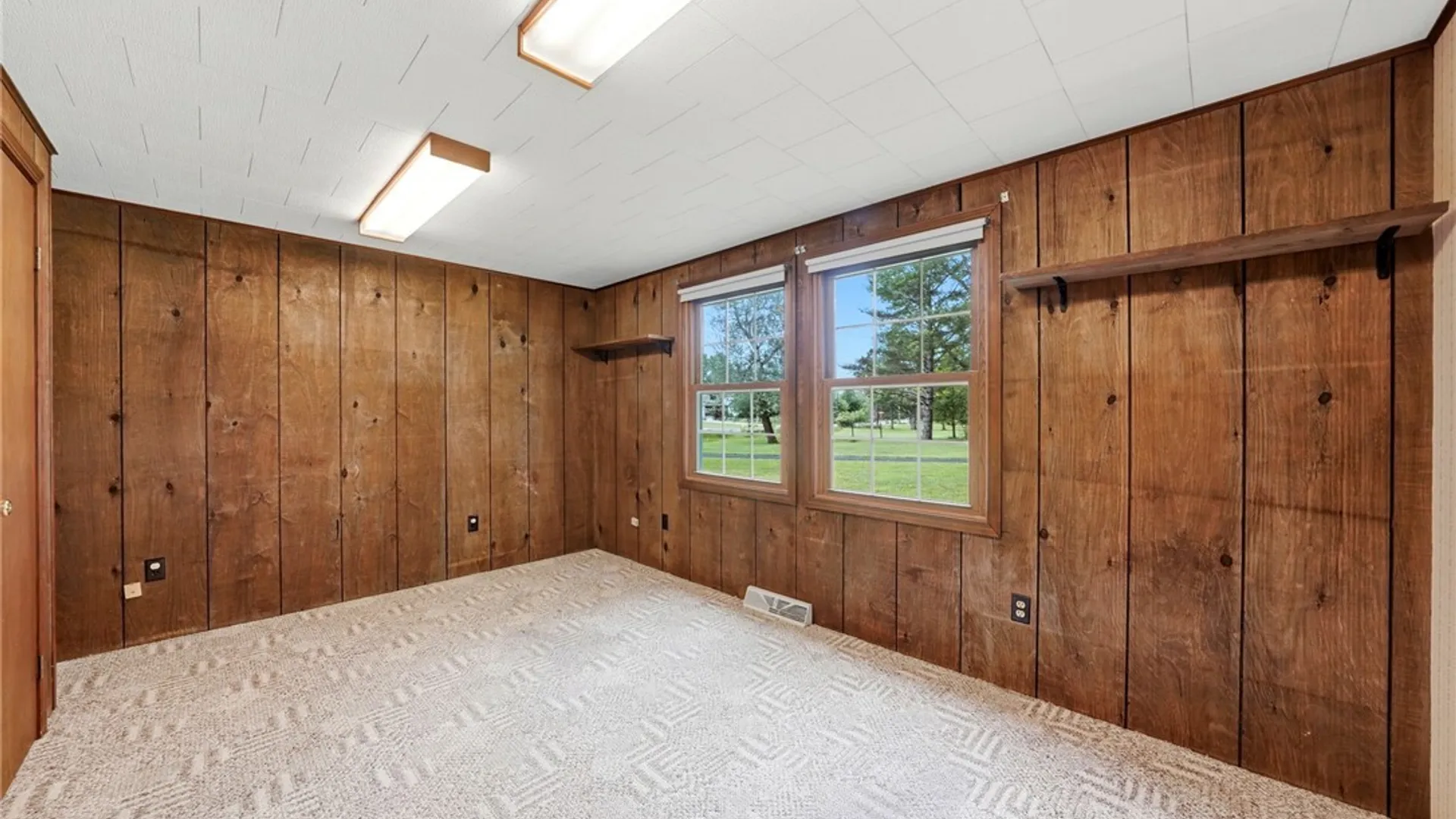 Property at 280 Bullis Road, West Seneca, NY 14224 16
