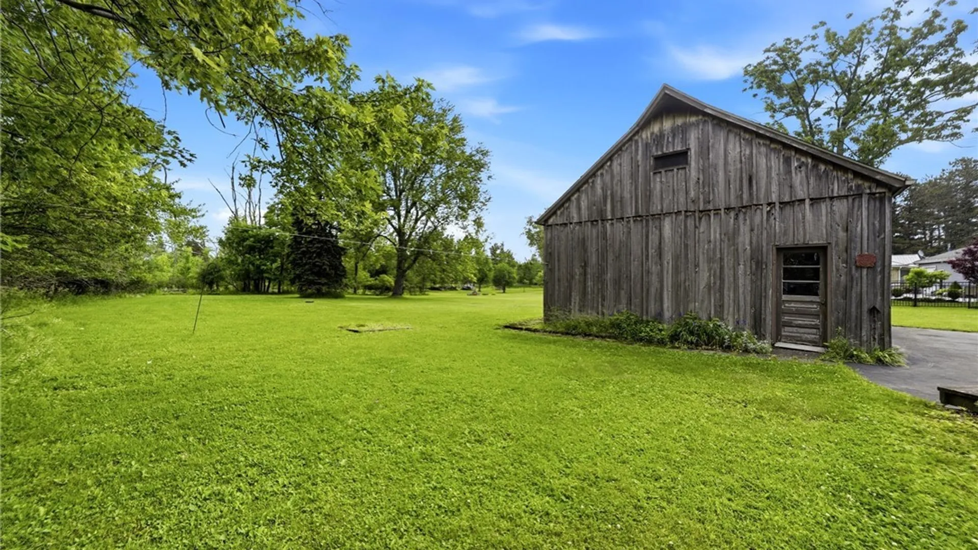 Property at 280 Bullis Road, West Seneca, NY 14224 38