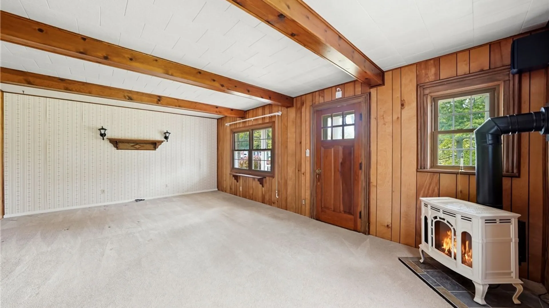 Property at 280 Bullis Road, West Seneca, NY 14224 4