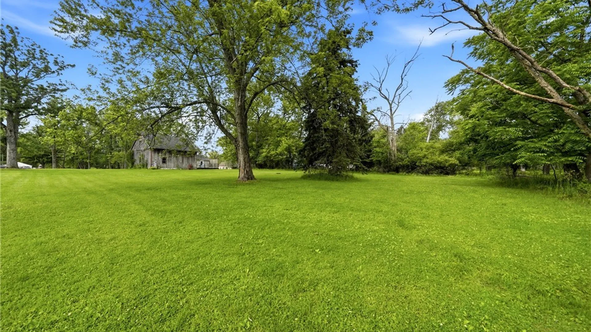 Property at 280 Bullis Road, West Seneca, NY 14224 40
