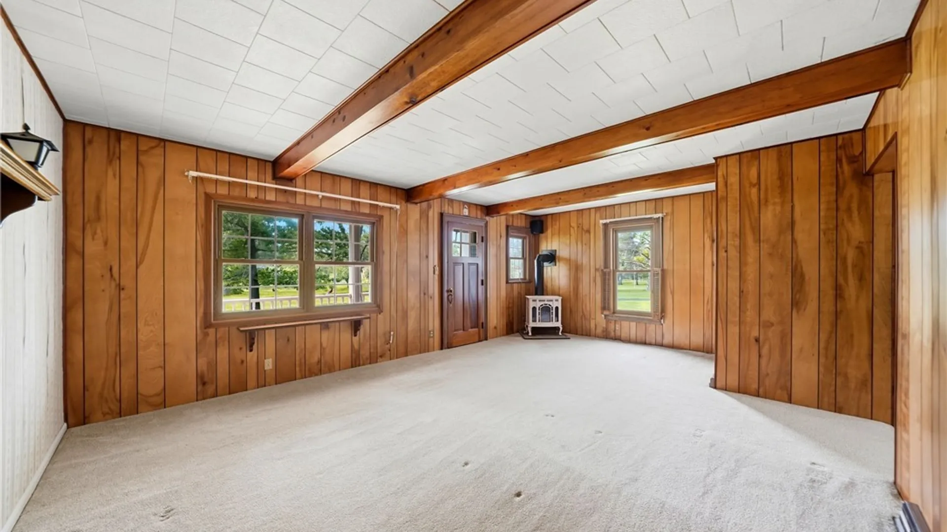 Property at 280 Bullis Road, West Seneca, NY 14224 5