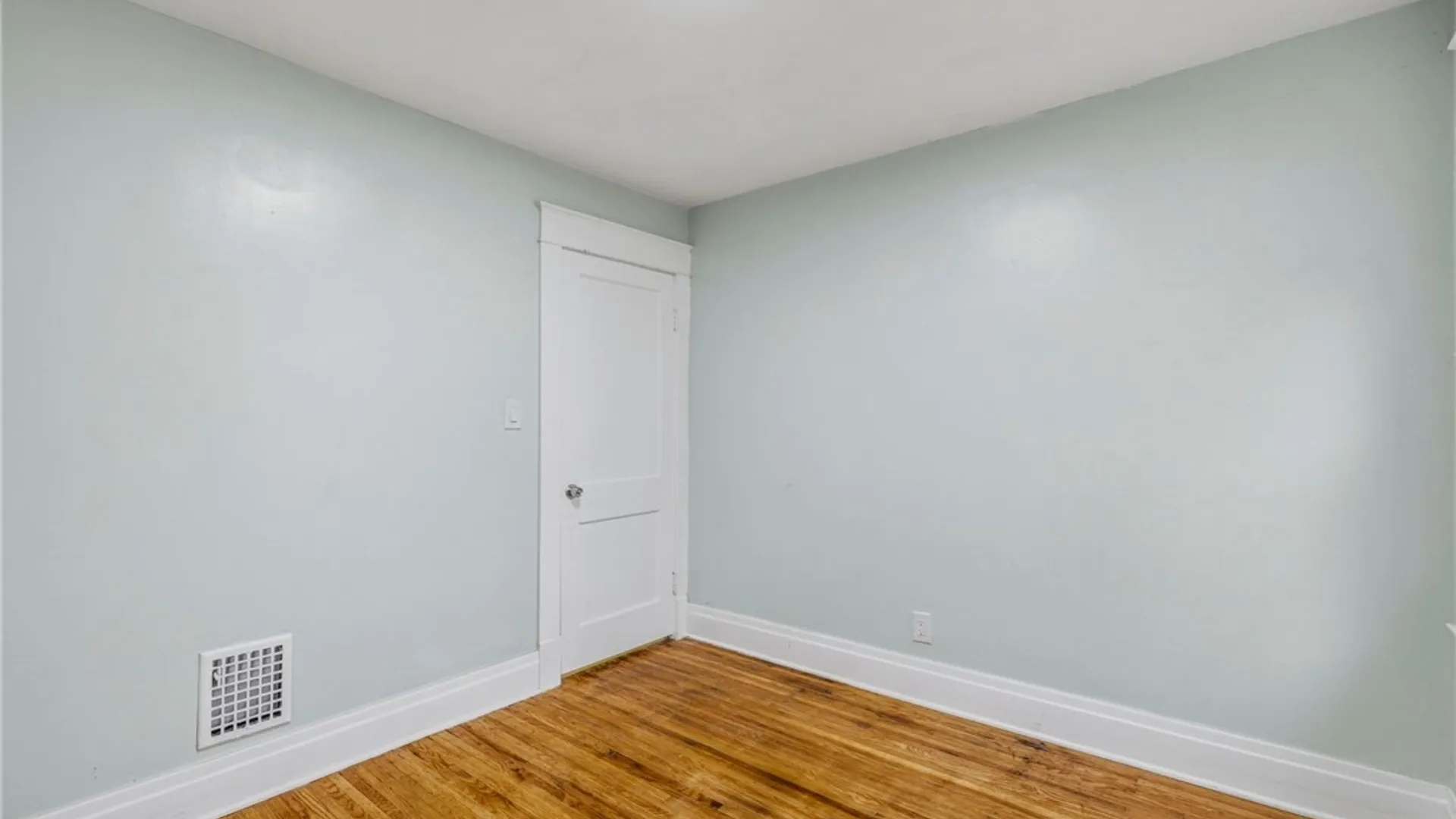 Property at 84 Parkridge Avenue, Buffalo, NY 14215 18