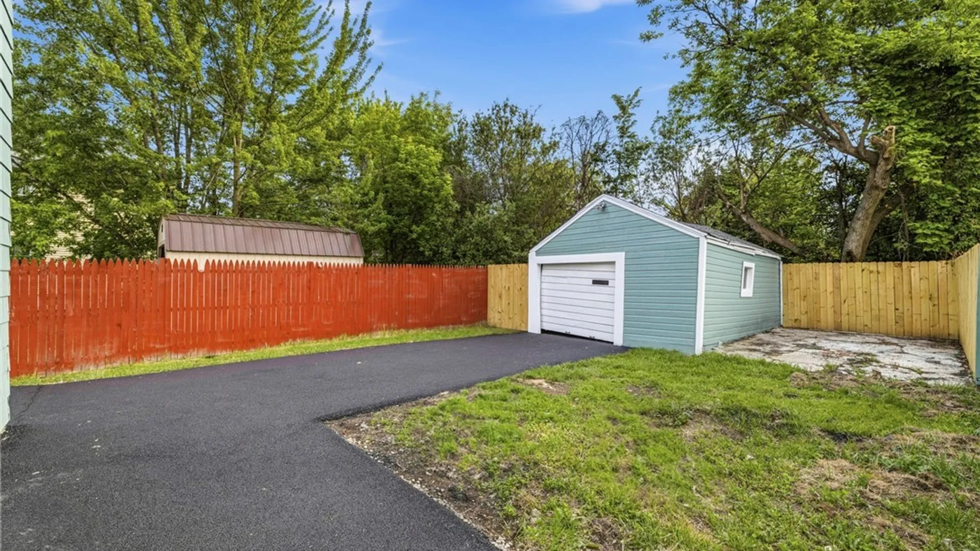 Property at 84 Parkridge Avenue, Buffalo, NY 14215 37