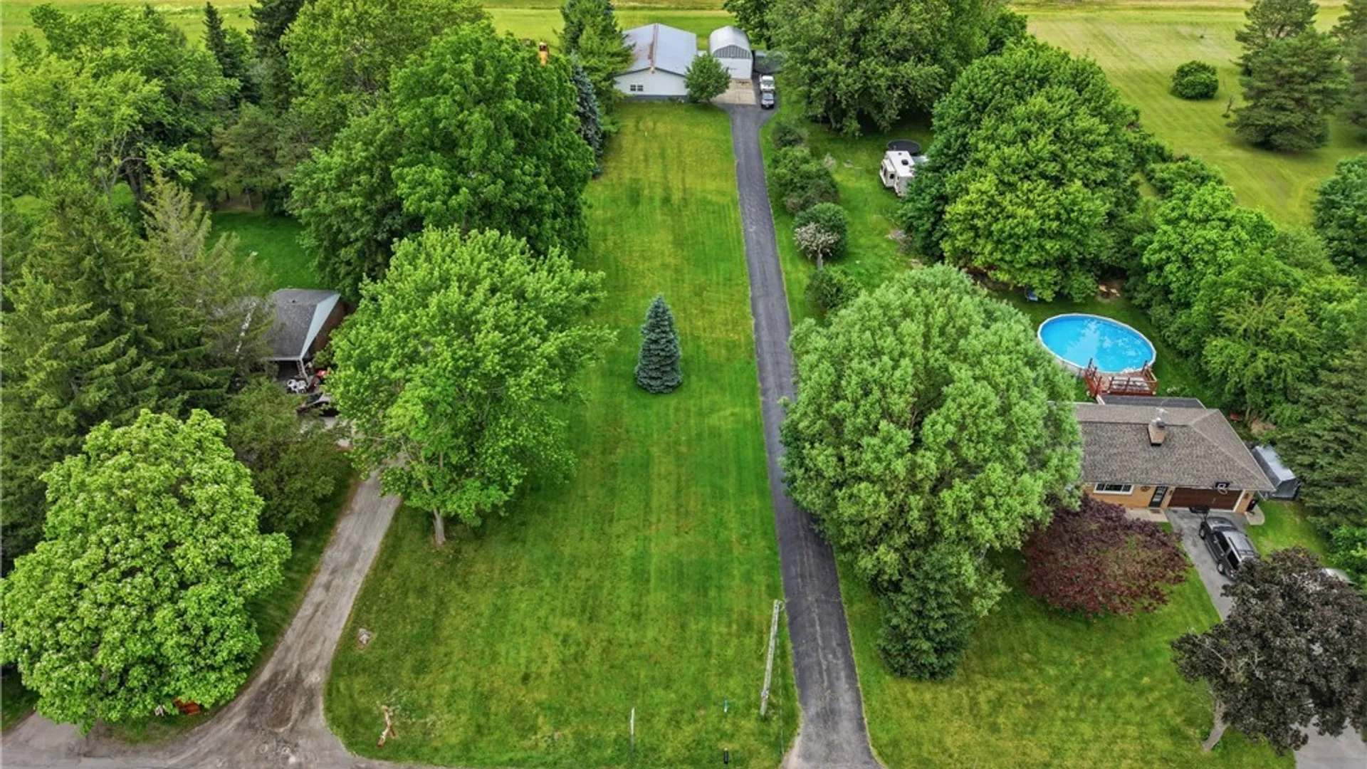 Property at 5596 Genesee Street, Lancaster, NY 14086 27