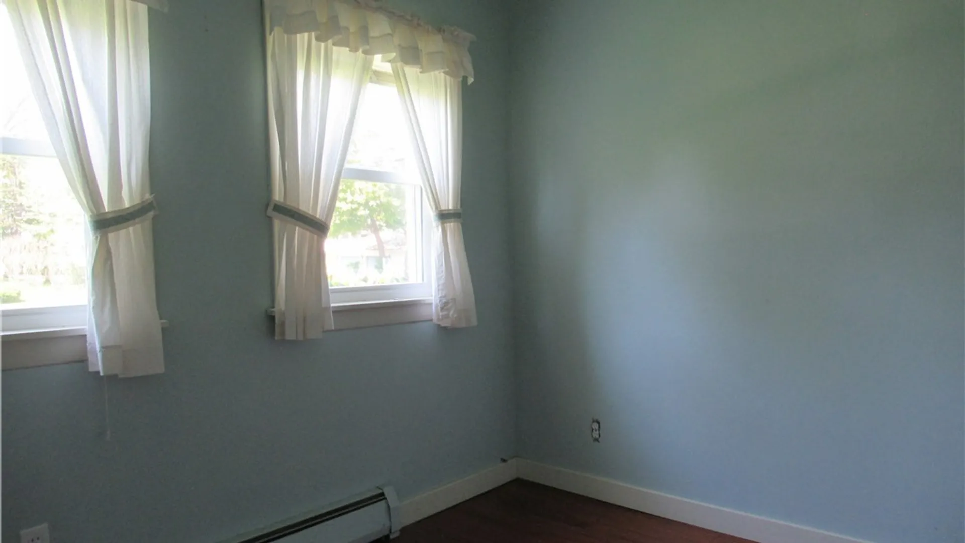 Property at 401 Lakeside Road, Evans, NY 14006 27
