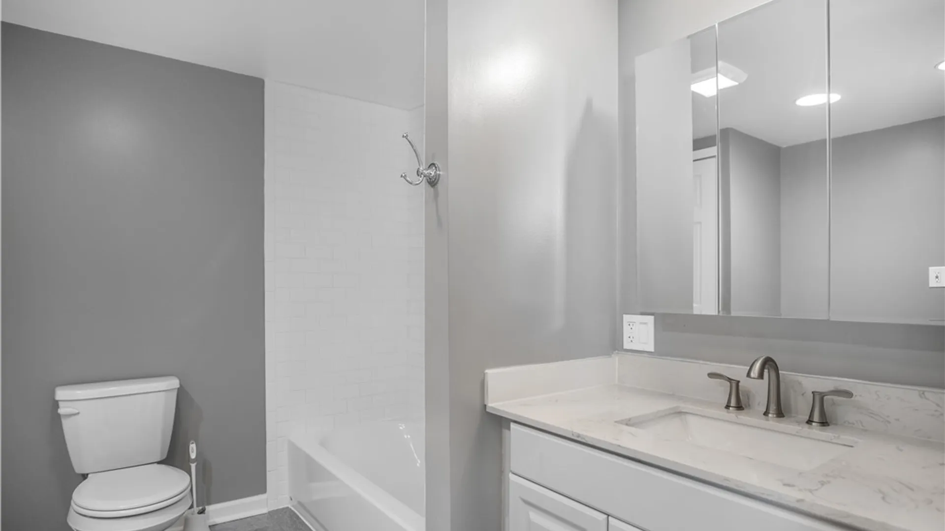 Property at 240 14th Street, Buffalo, NY 14213 13