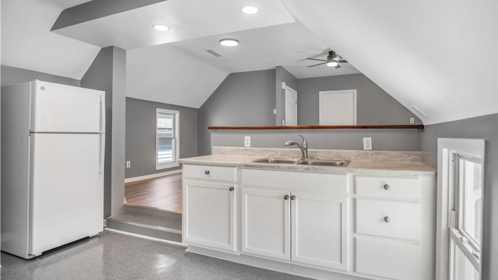 Property at 240 14th Street, Buffalo, NY 14213 26