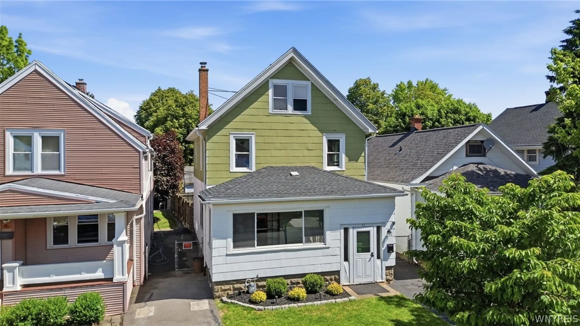 Property at 43 Flower Street, Buffalo, NY 14214 35