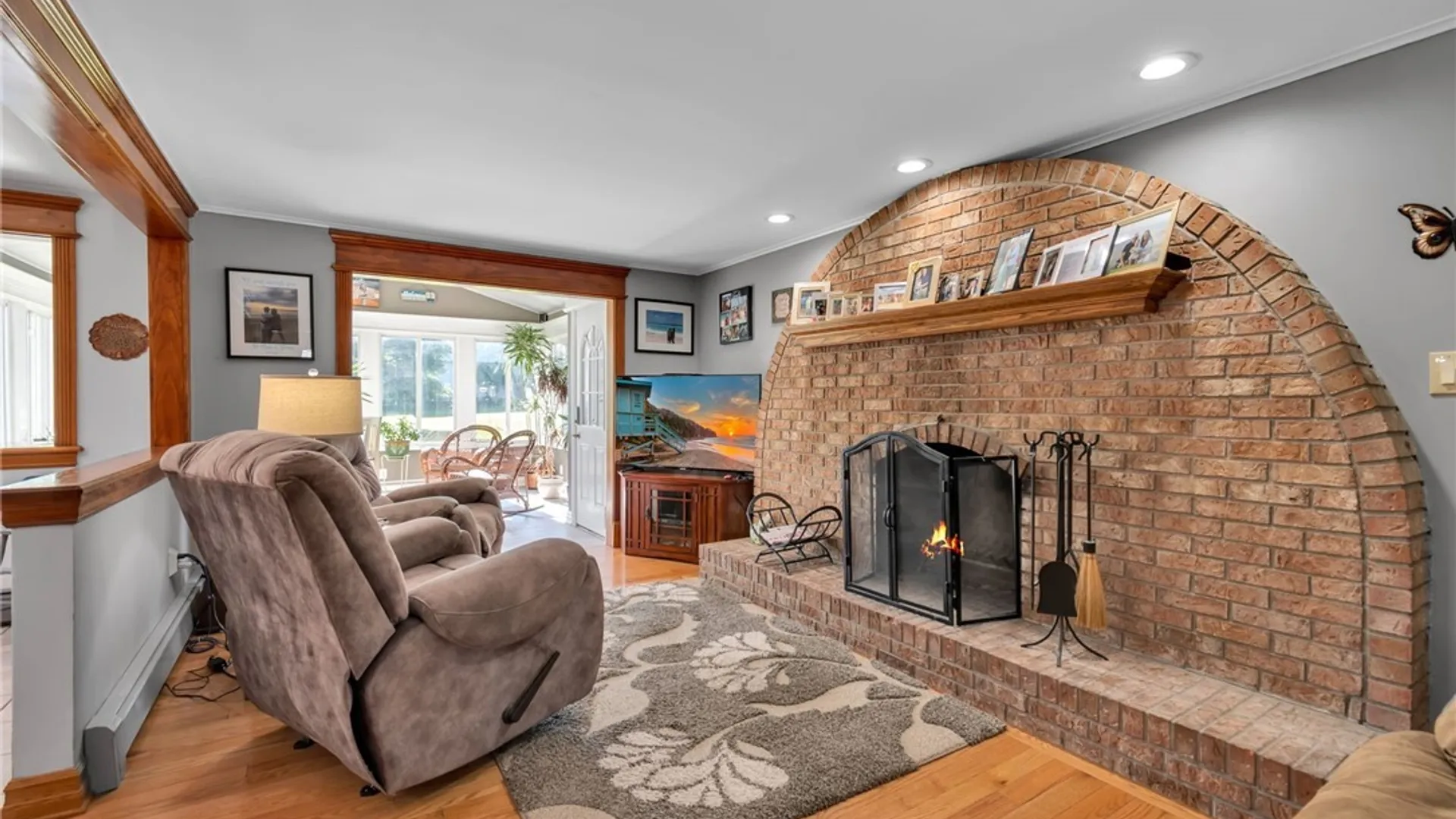 Property at 31 Carmelite Drive, West Seneca, NY 14224 18