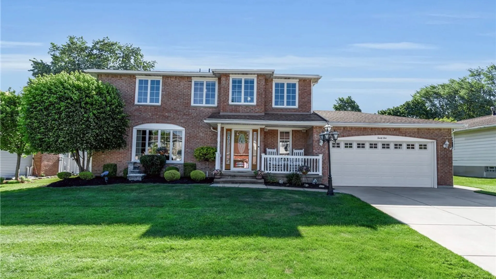 Property at 31 Carmelite Drive, West Seneca, NY 14224 2