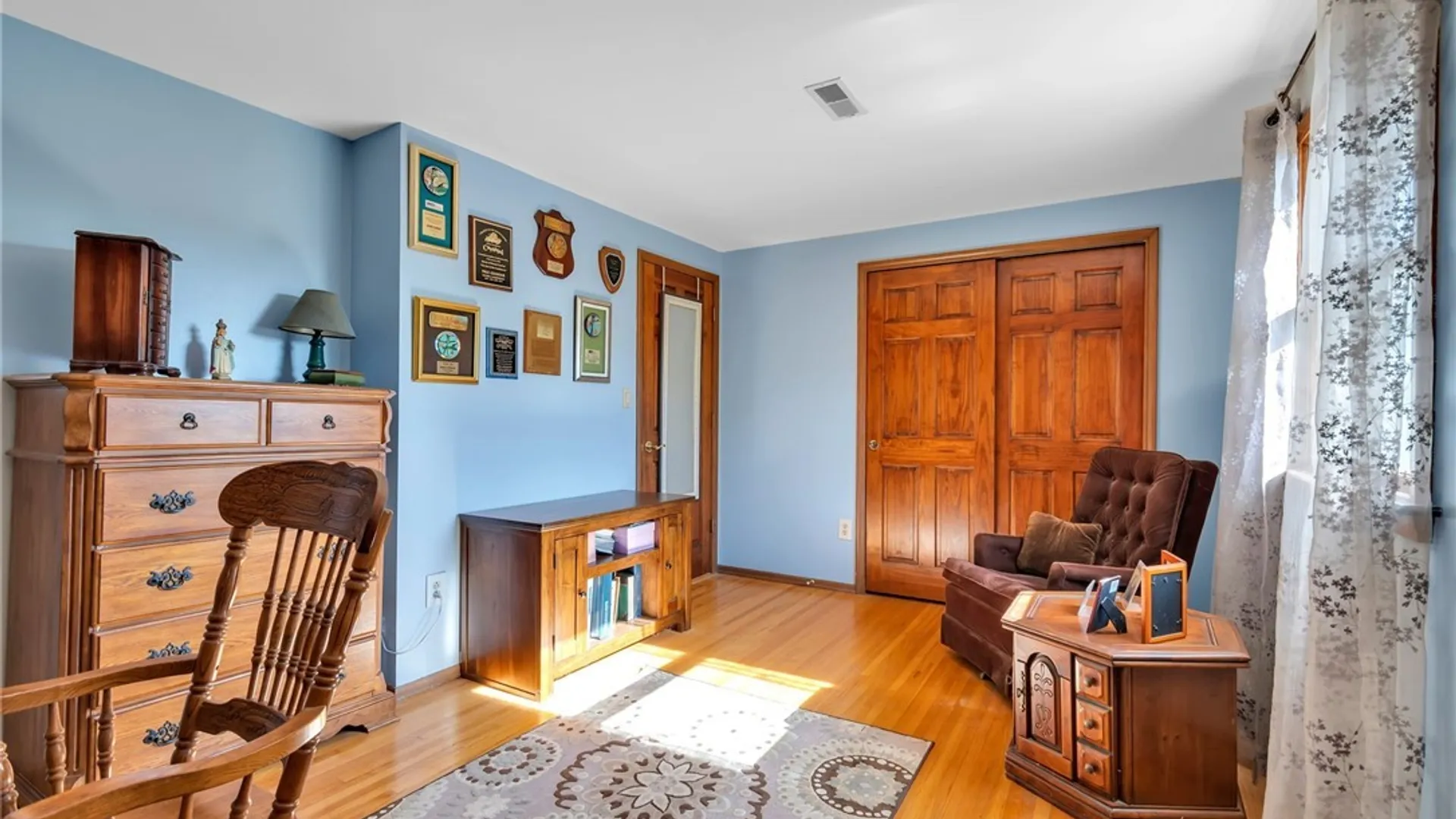 Property at 31 Carmelite Drive, West Seneca, NY 14224 37