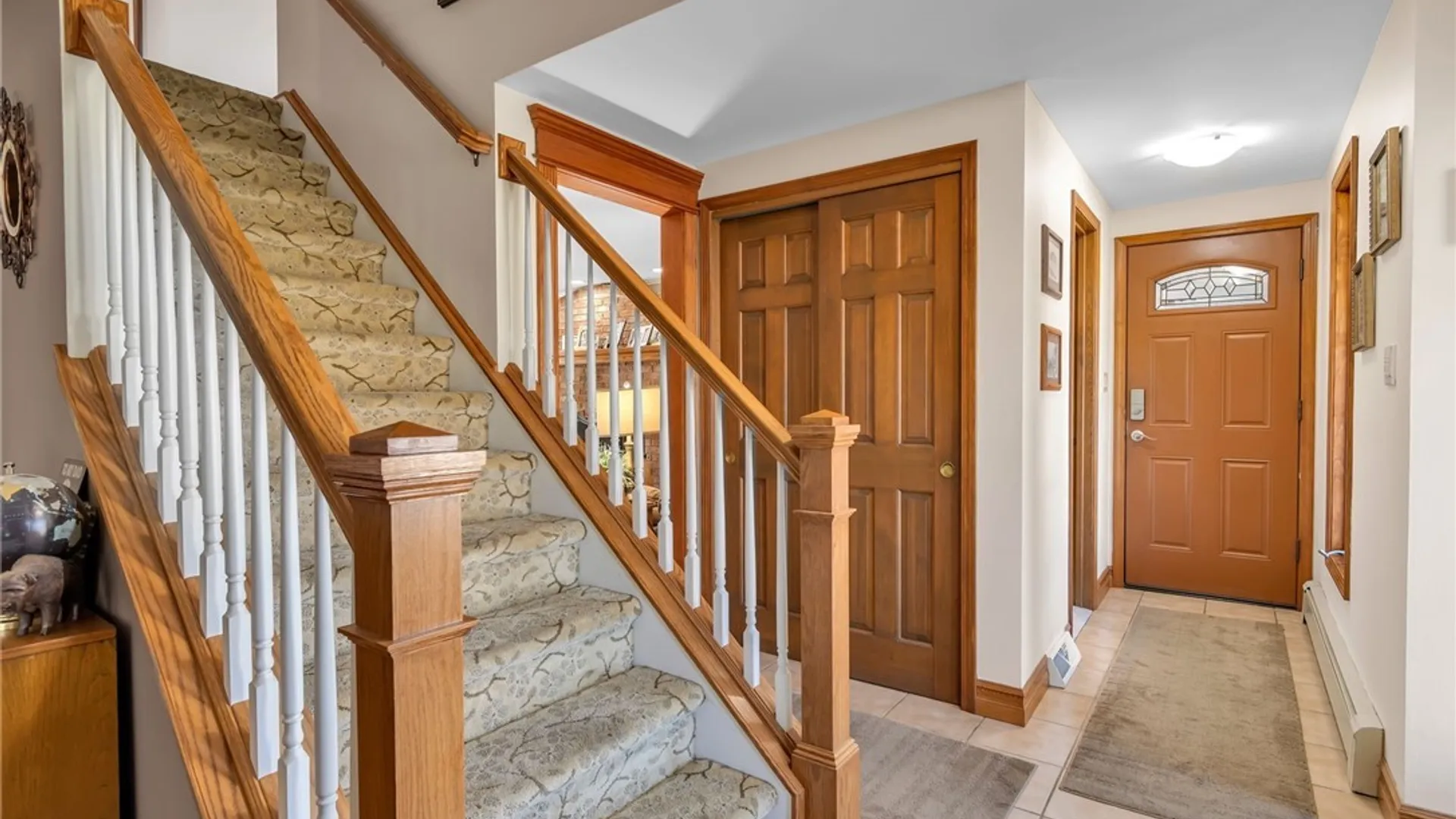 Property at 31 Carmelite Drive, West Seneca, NY 14224 4