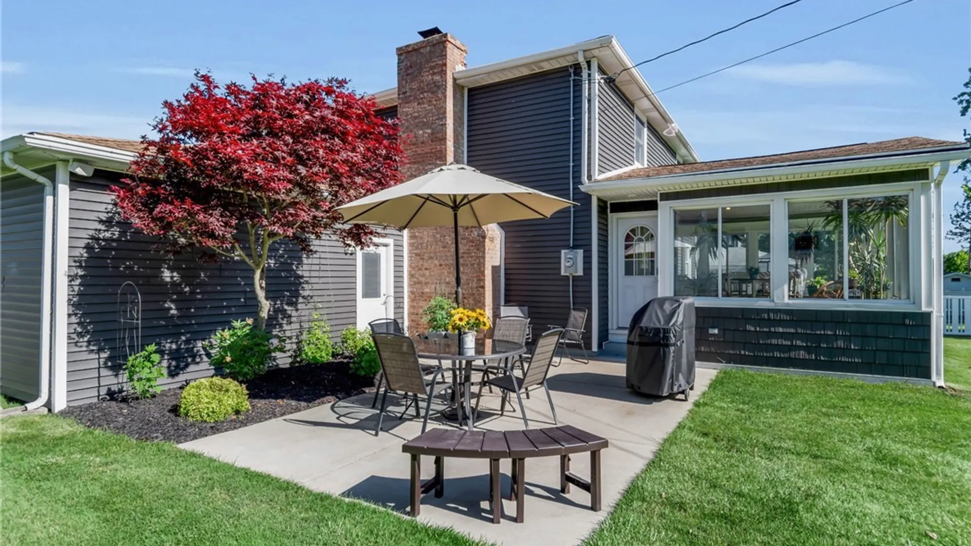 Property at 31 Carmelite Drive, West Seneca, NY 14224 46
