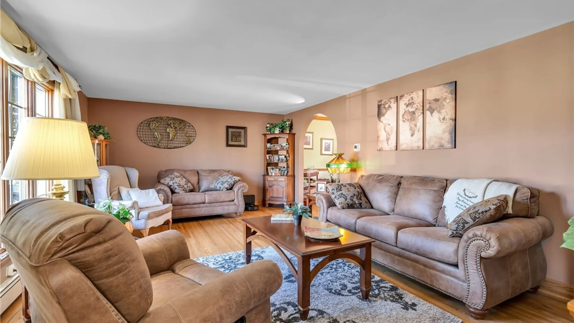 Property at 31 Carmelite Drive, West Seneca, NY 14224 7