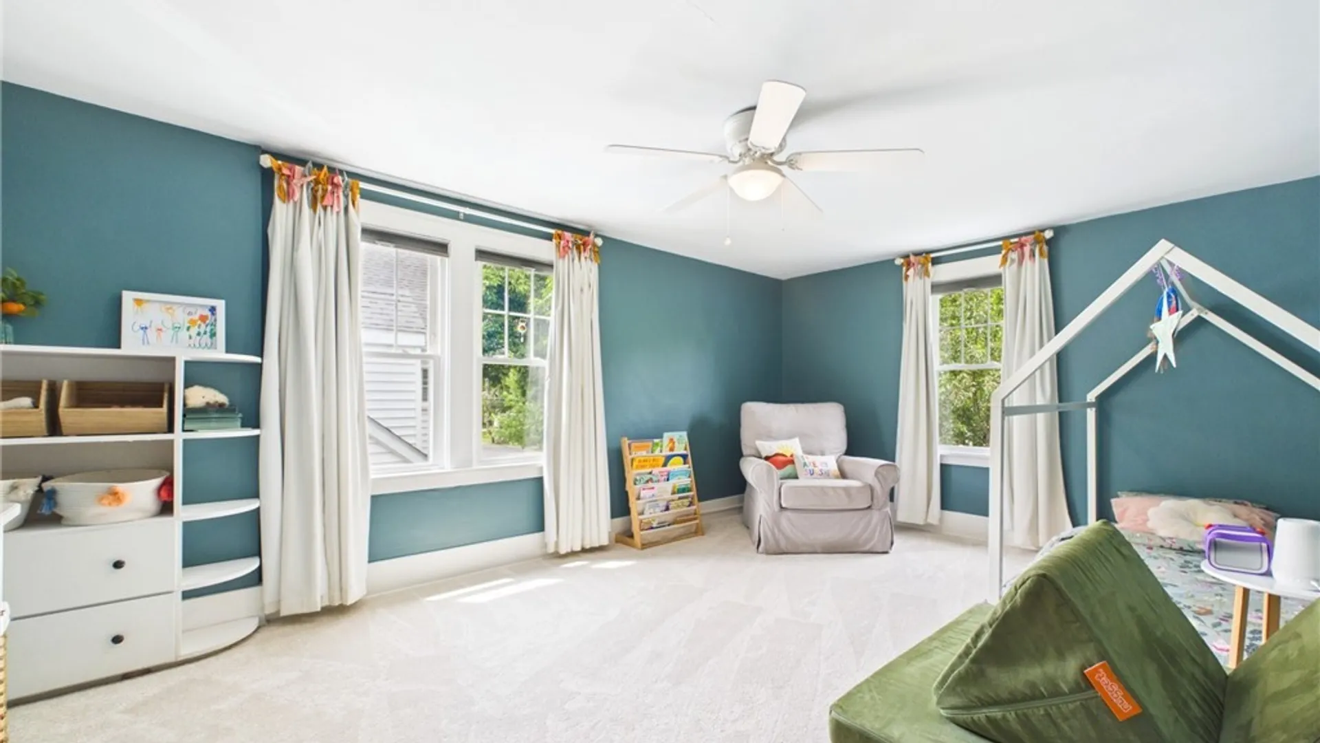 Property at 256 Highland Avenue, Hamburg, NY 14075 20