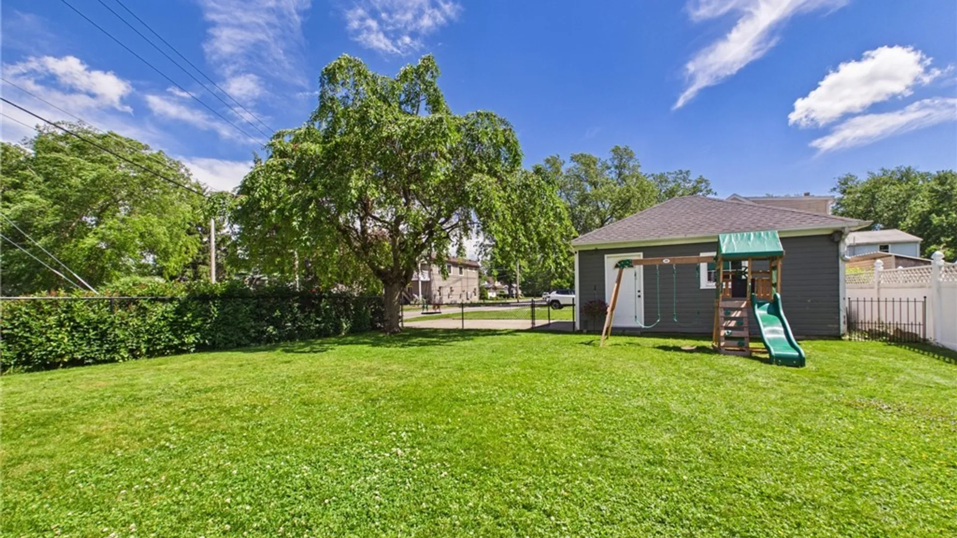 Property at 256 Highland Avenue, Hamburg, NY 14075 34