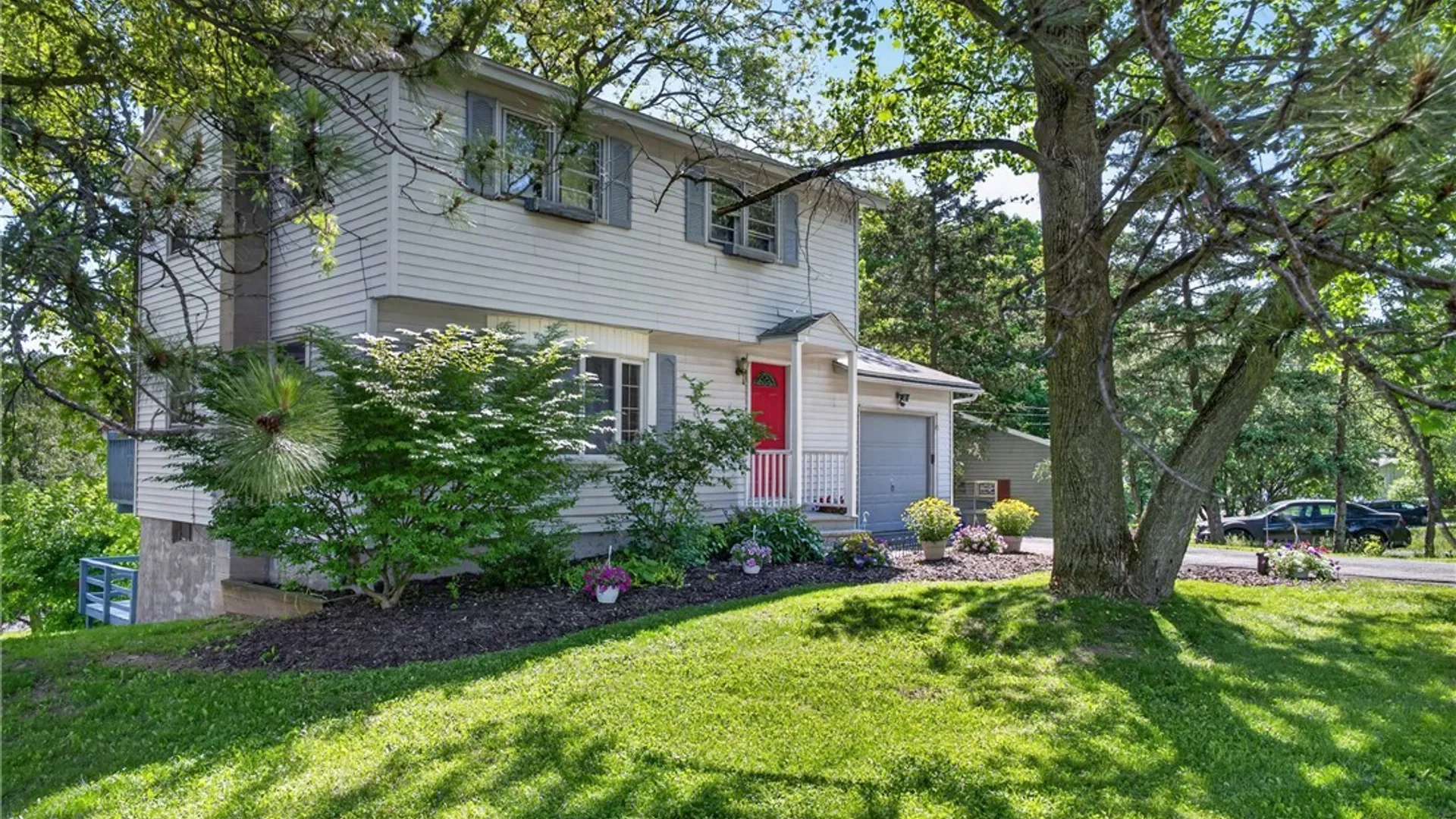 Property at 108 Richards Road, Camillus, NY 13031 3