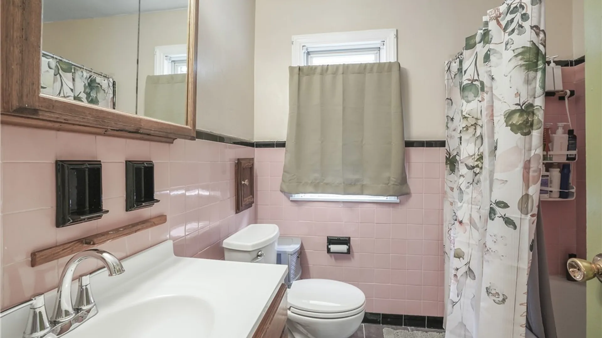 Property at 106 Pierce Street, Buffalo, NY 14206 20