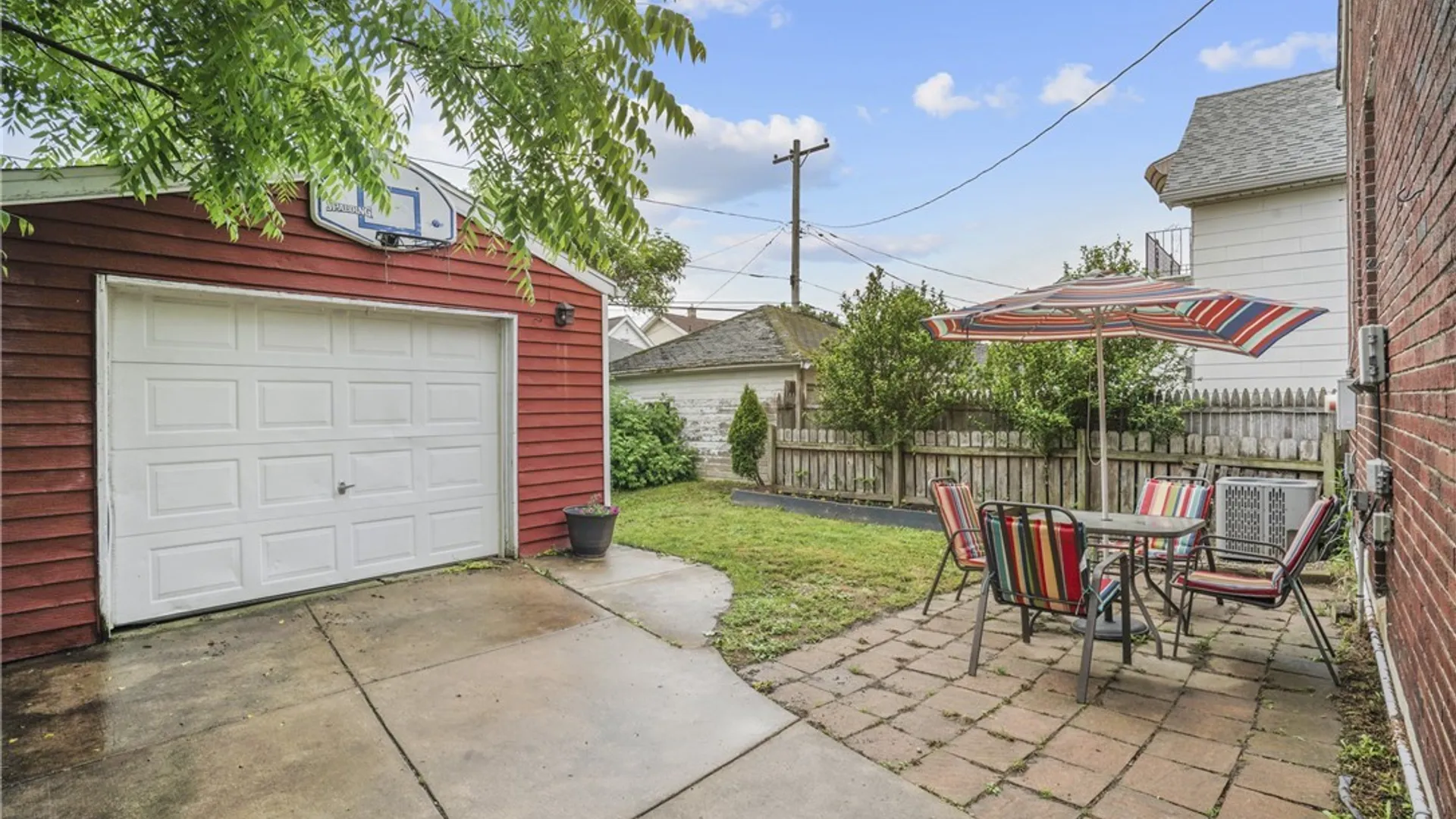 Property at 106 Pierce Street, Buffalo, NY 14206 27