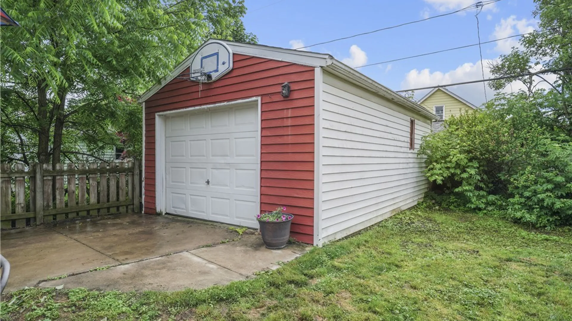 Property at 106 Pierce Street, Buffalo, NY 14206 28