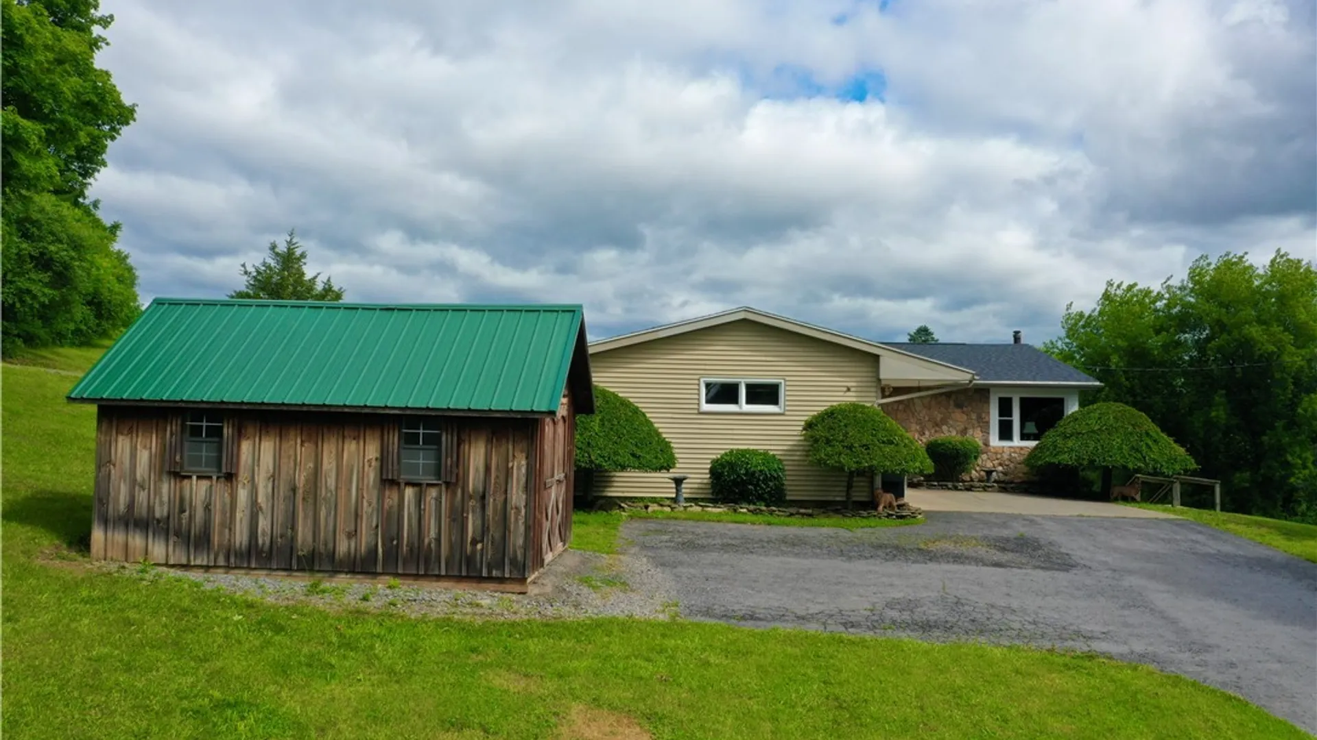 Property at 715 Turnpike Road, Aurelius, NY 13034 2