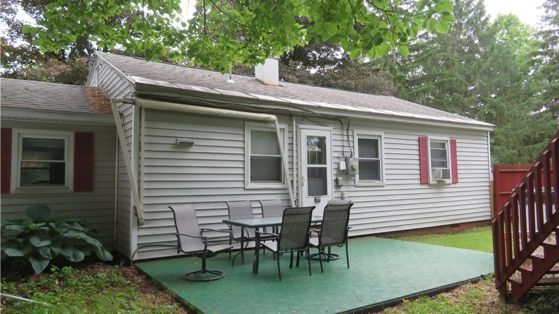 Property at 8 Pinecrest Road, New Hartford, NY 13413 4
