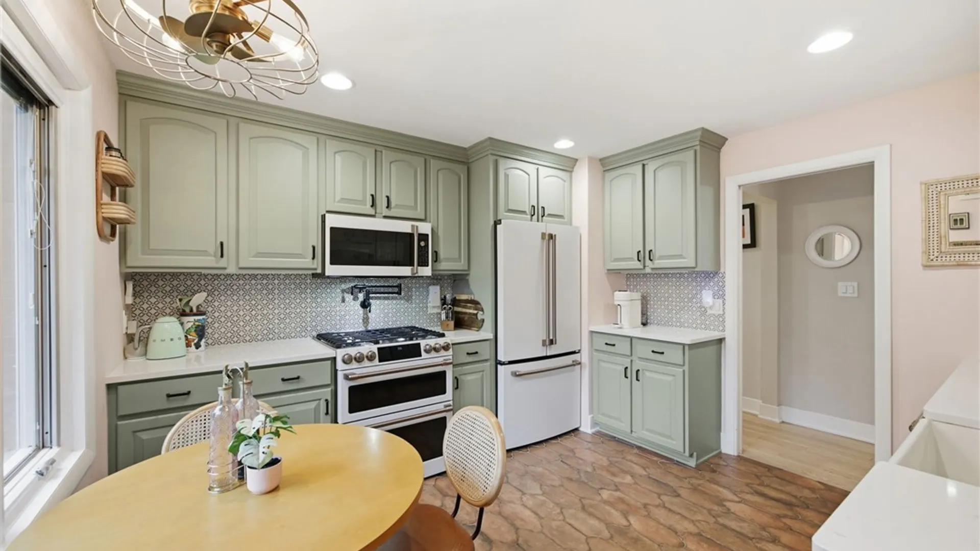 Property at 266 Cazenovia Street, Aurora, NY 14052 10