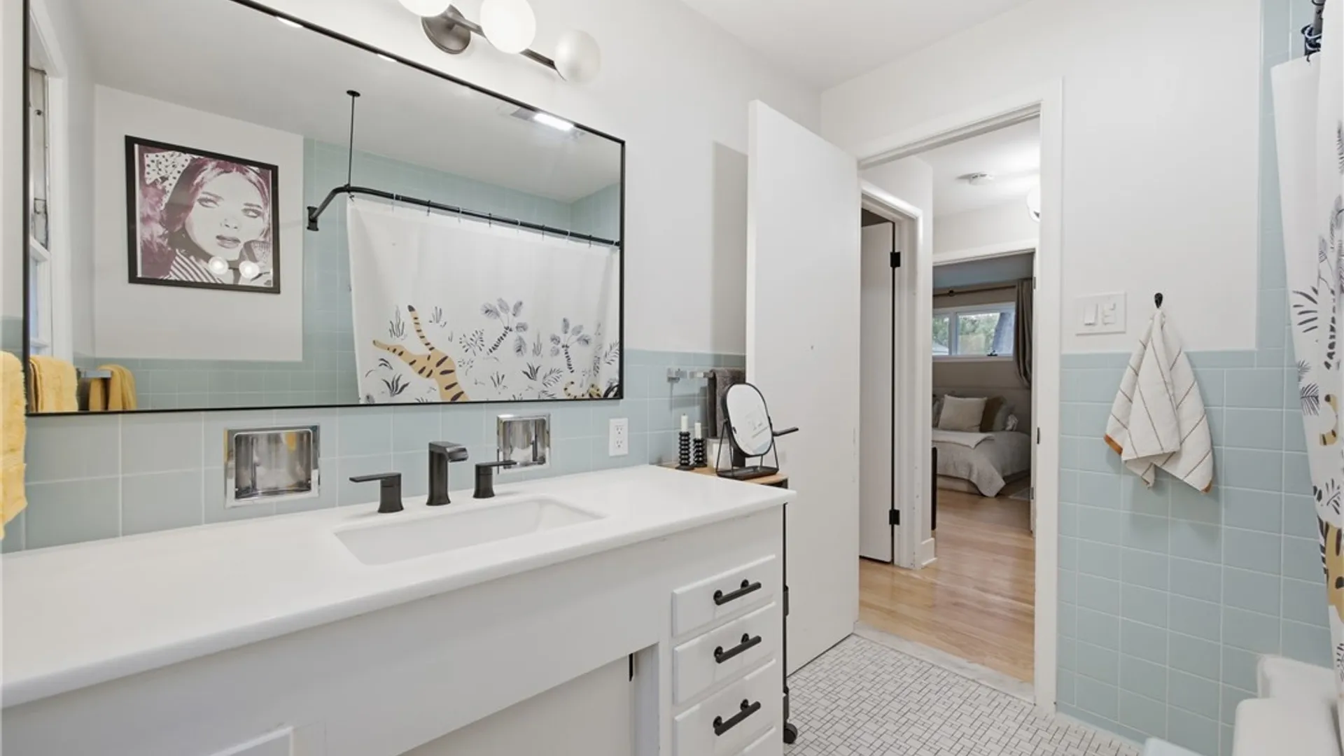 Property at 266 Cazenovia Street, Aurora, NY 14052 24
