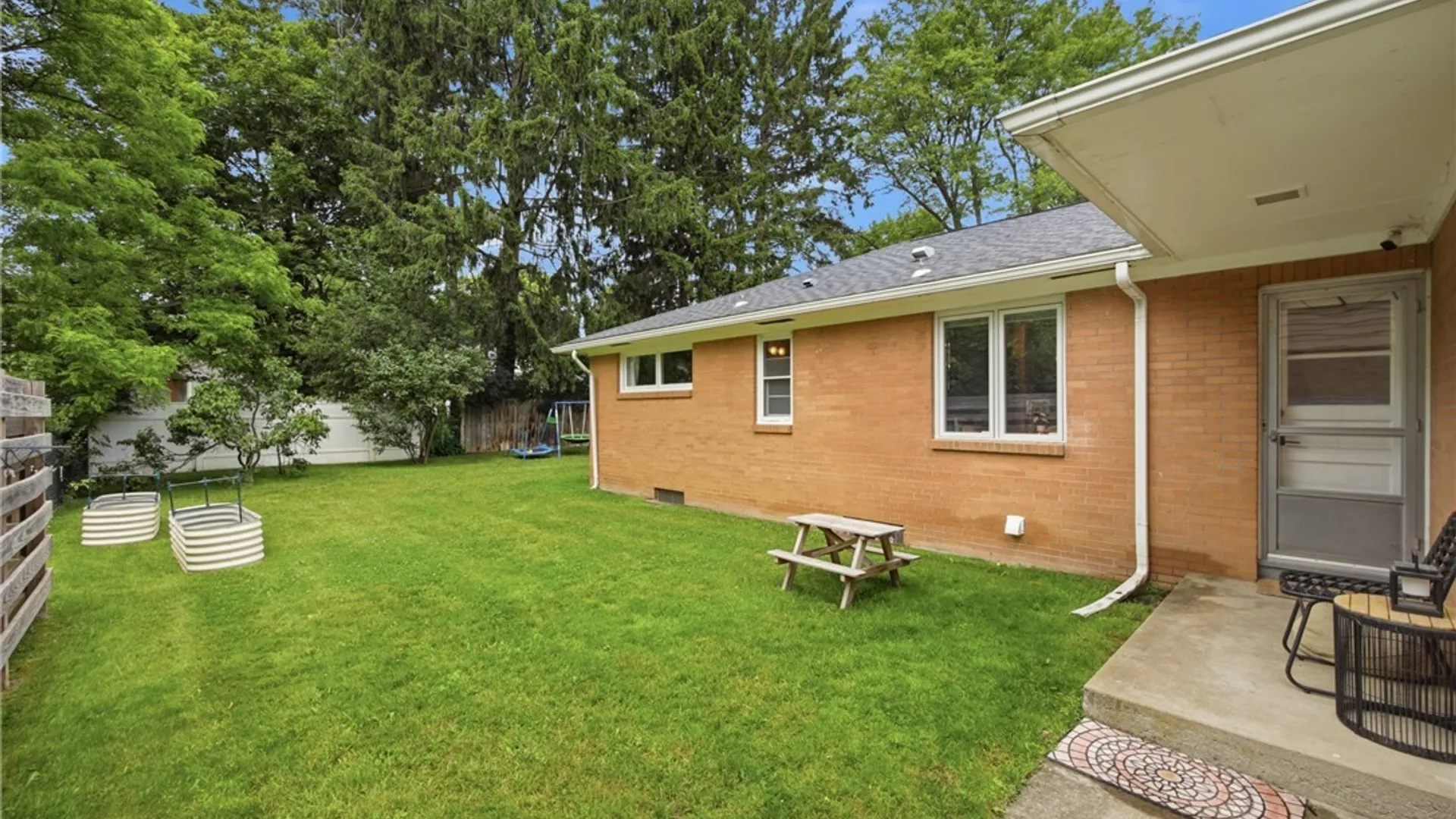Property at 266 Cazenovia Street, Aurora, NY 14052 33