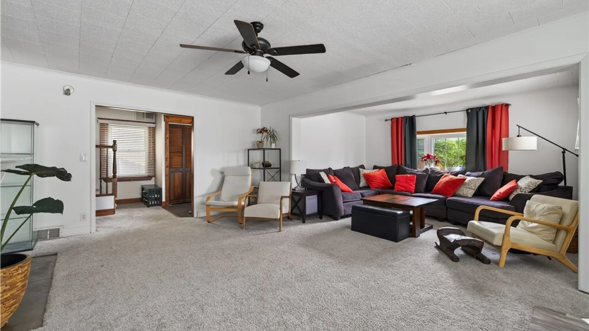 Property at 785 Crescent Avenue, Buffalo, NY 14216 6