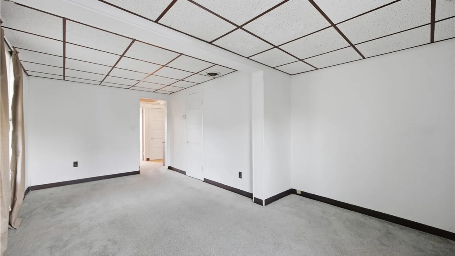 Property at 2535 River Road, Wheatfield, NY 14304 33