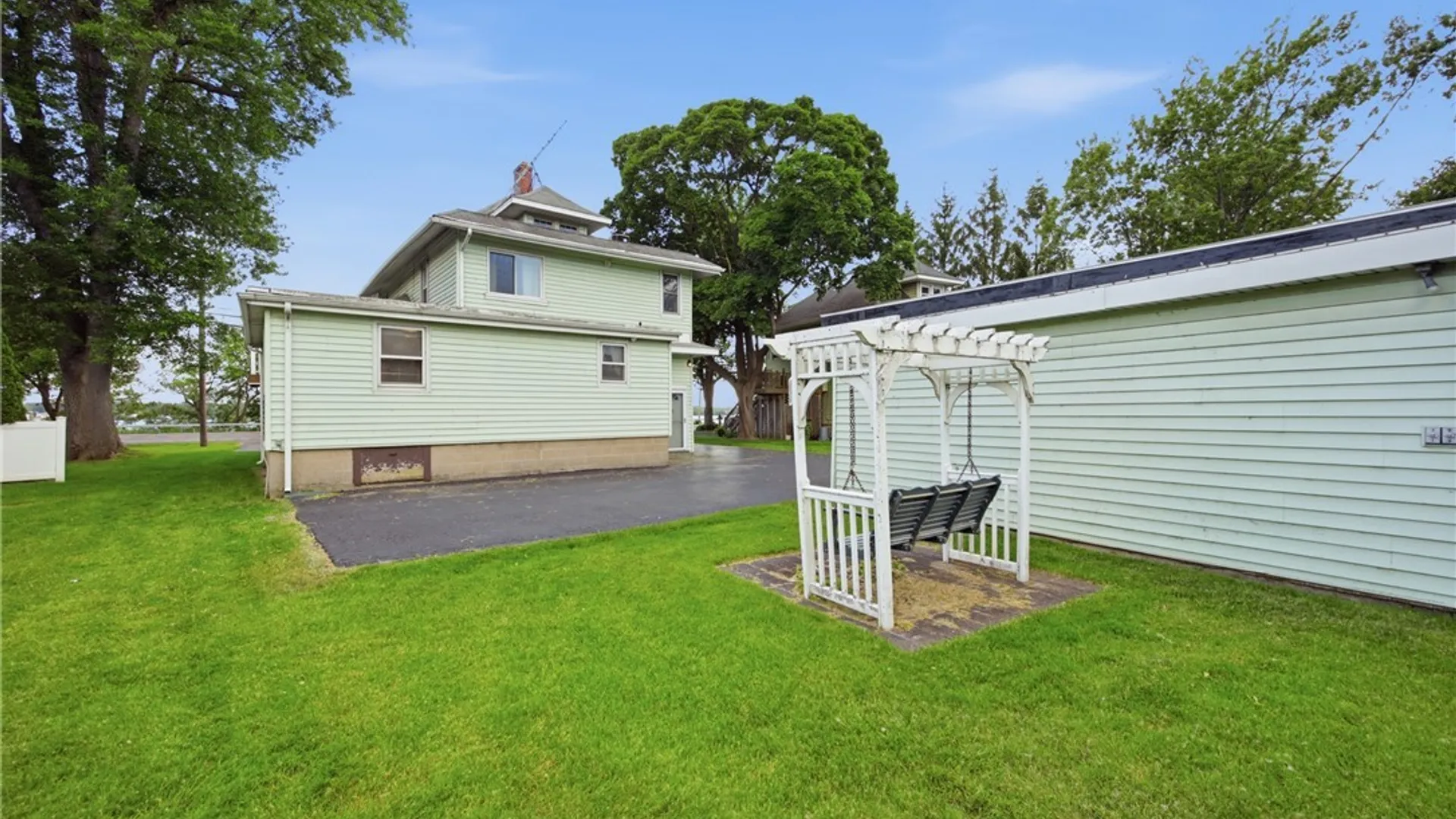 Property at 2535 River Road, Wheatfield, NY 14304 46