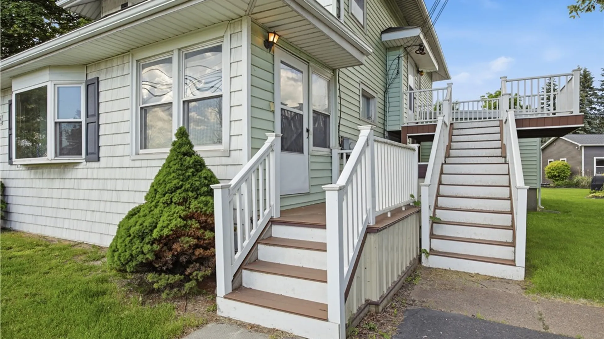 Property at 2535 River Road, Wheatfield, NY 14304 5